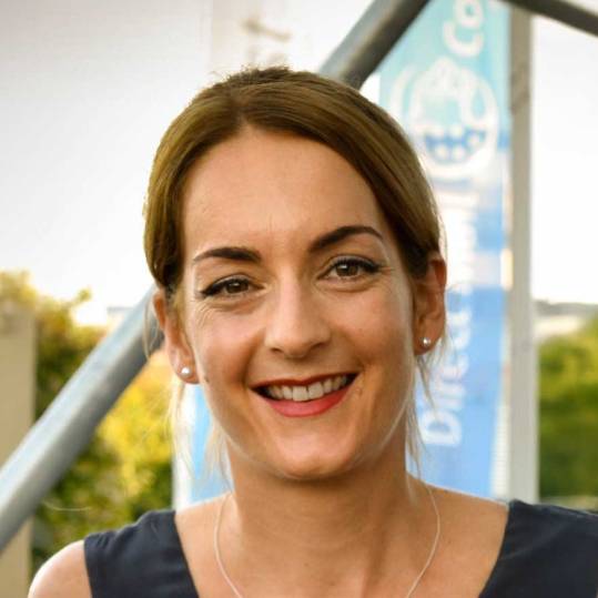 "Das Ziel der MoveBox-Aktion besteht darin, dich und dein Team zu bewegten Pausen einzuladen. Bewegung hilft dabei, zu lernen und deine Kreativität zu fördern. Dabei entsteht gute Laune."